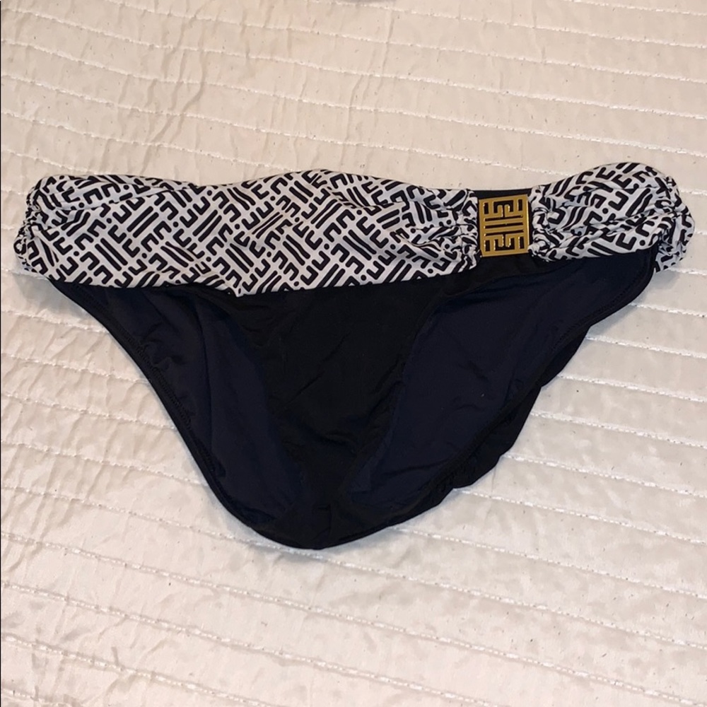 Jantzen. Bikini Bottom. Size 6.